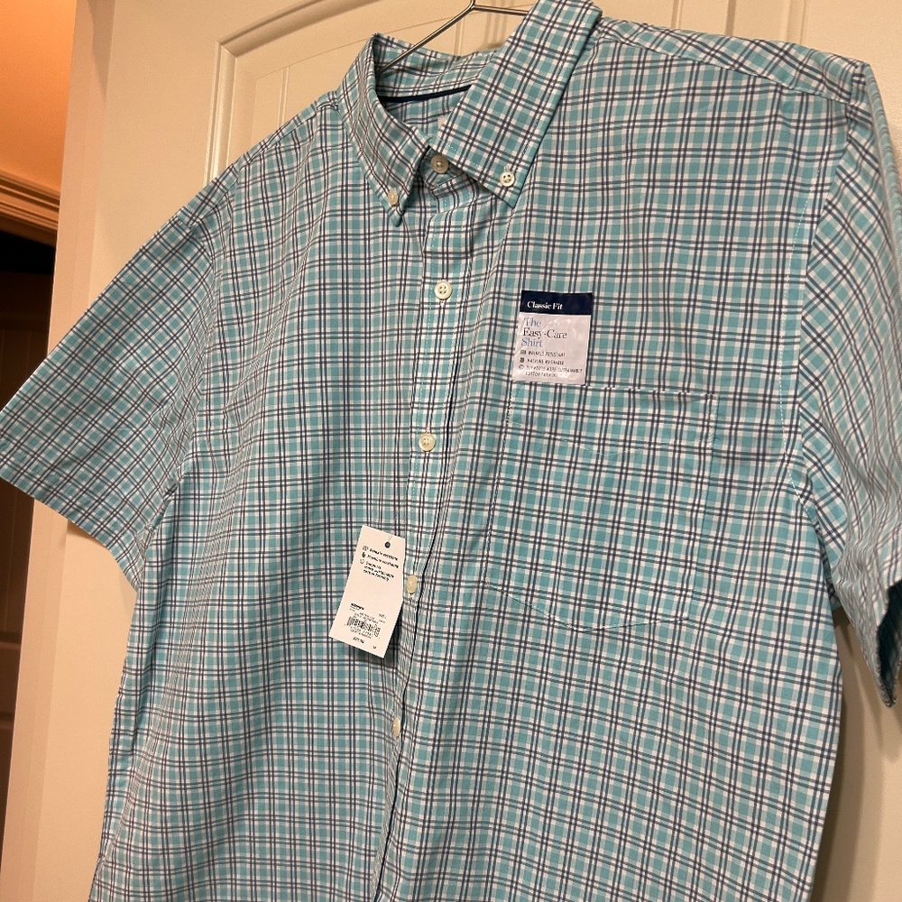 Plaid button-down short-sleeve shirt
